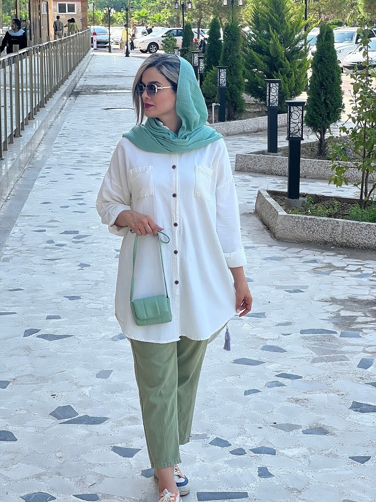 مانتو-شومیزی-گلوریا-ایراد-جزیی