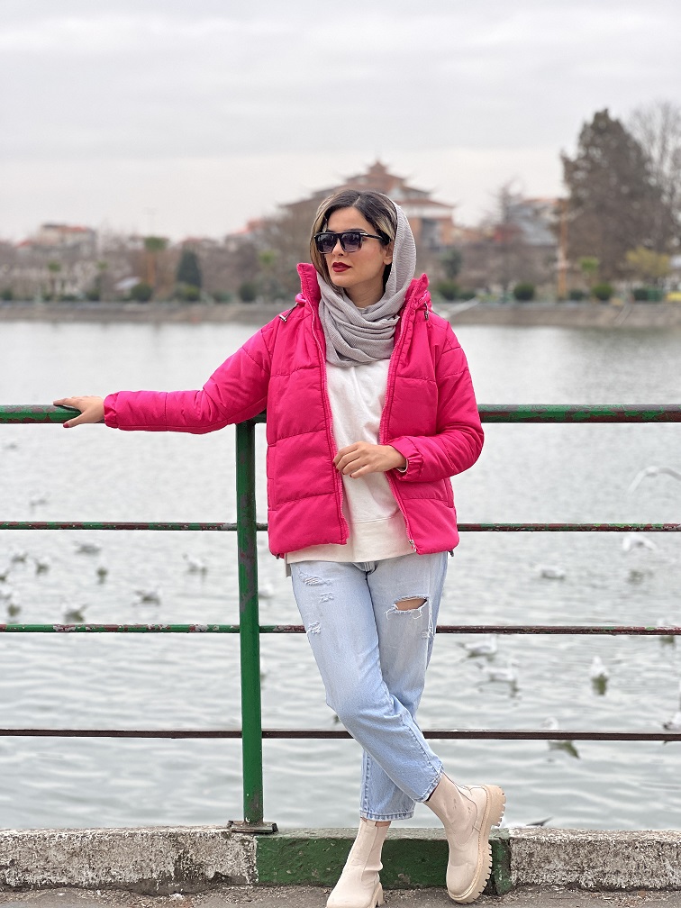کاپشن-زارا-کلاهدار